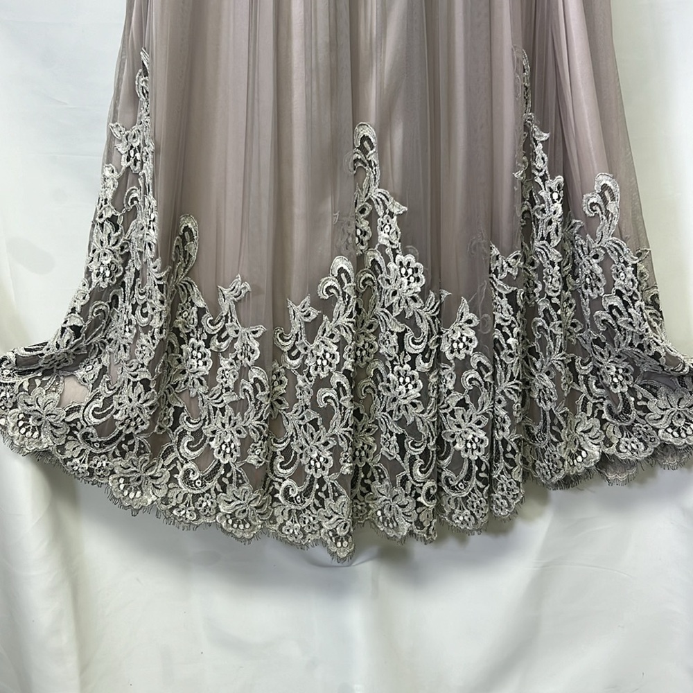 Carmen Mark Valvo beaded lace and mesh long skirt - Picture 5 of 13